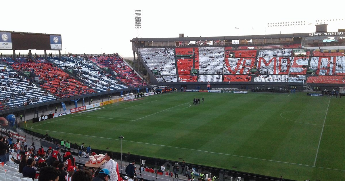 Estadio Defensores del Chaco