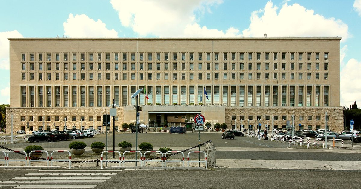 Palacio de la Farnesina, sede del Ministerio de Asuntos Exteriores de Italia, en Roma