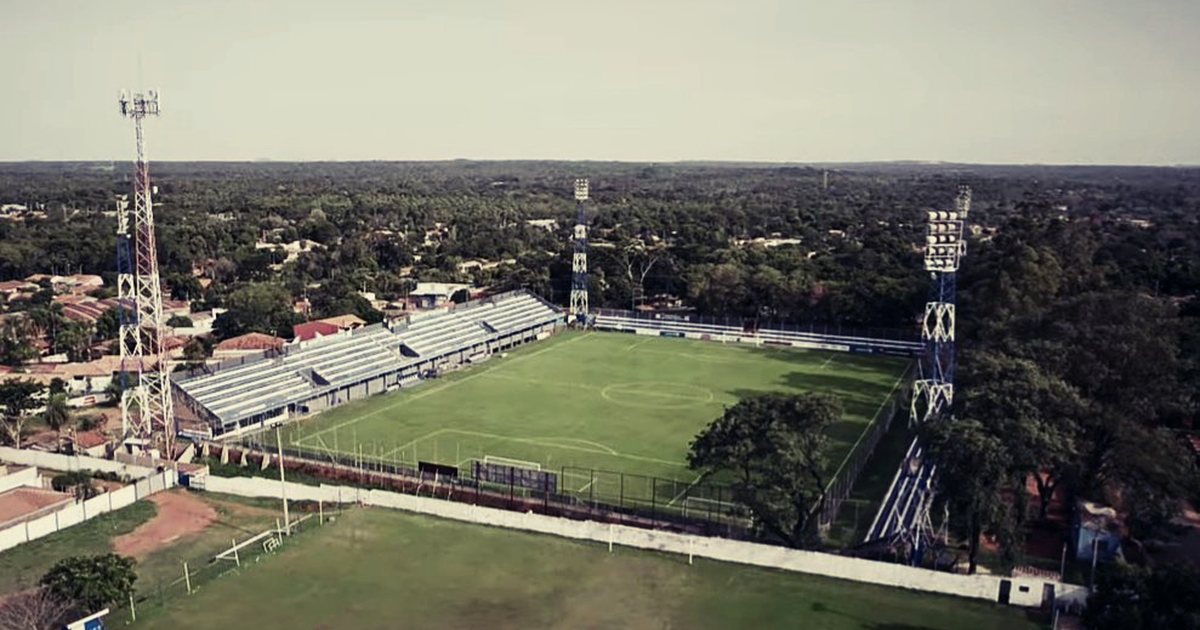 Vista aérea del estadio del Club 12 de Octubre en Itauguá, donde juegan Sportivo Luqueño y Cerro Porteño
