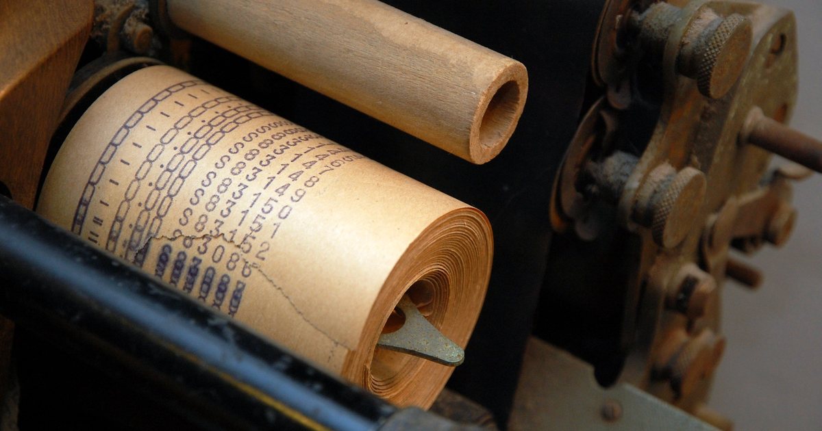 Rollo de papel de una máquina de recibos