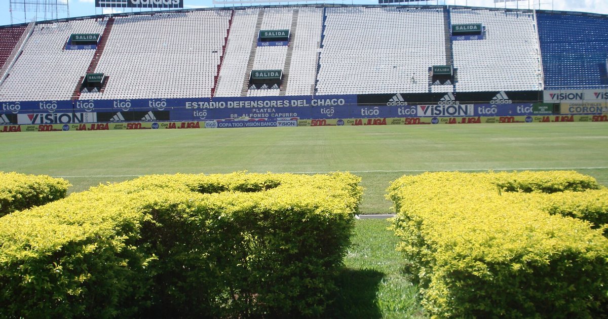 Estadio Defensores del Chaco
